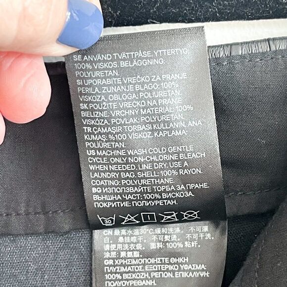 H&M Mini Skirt Faux Leather Animal Print Black Front Zip Women's 8 - Picture 5 of 8